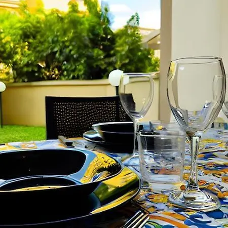 Modern With Garden Appartement Olbia
